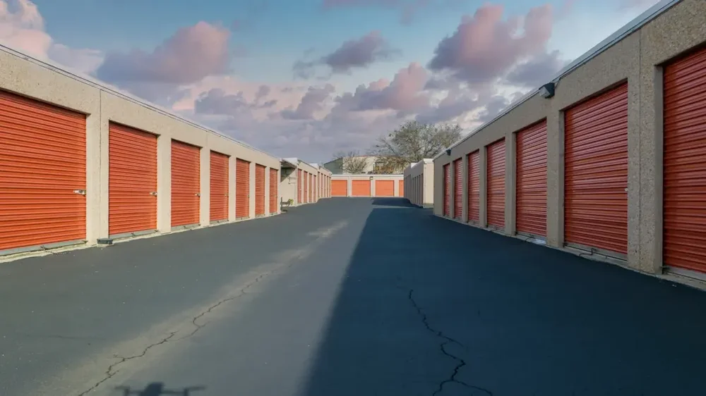drive up storage