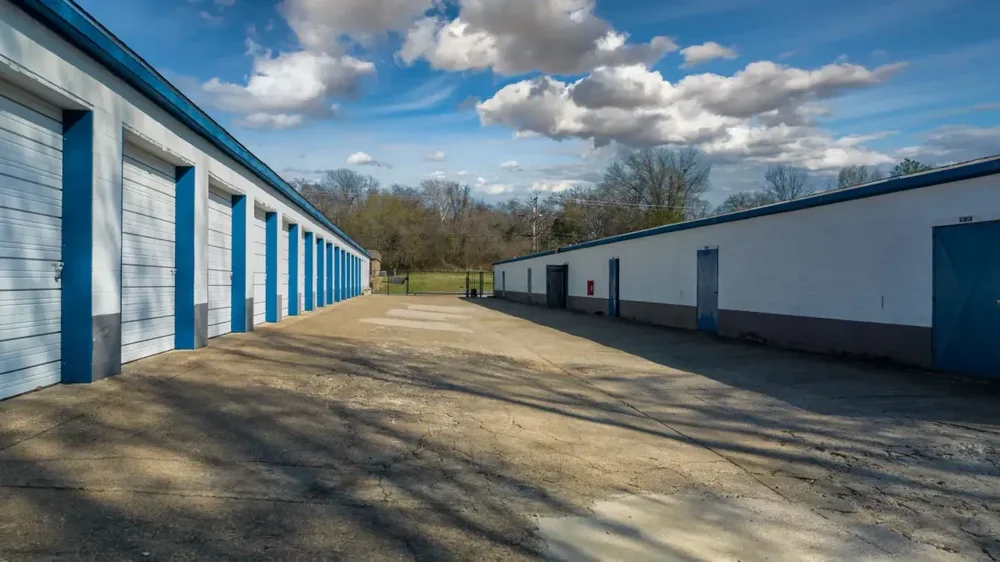 drive up storage