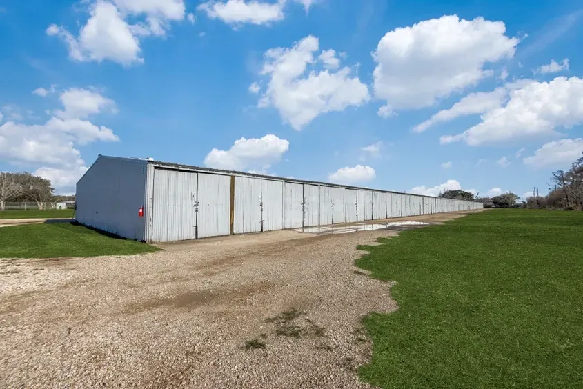 storage units for rent