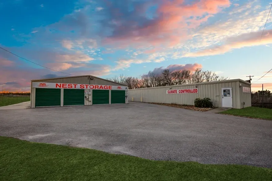 storage units for rent