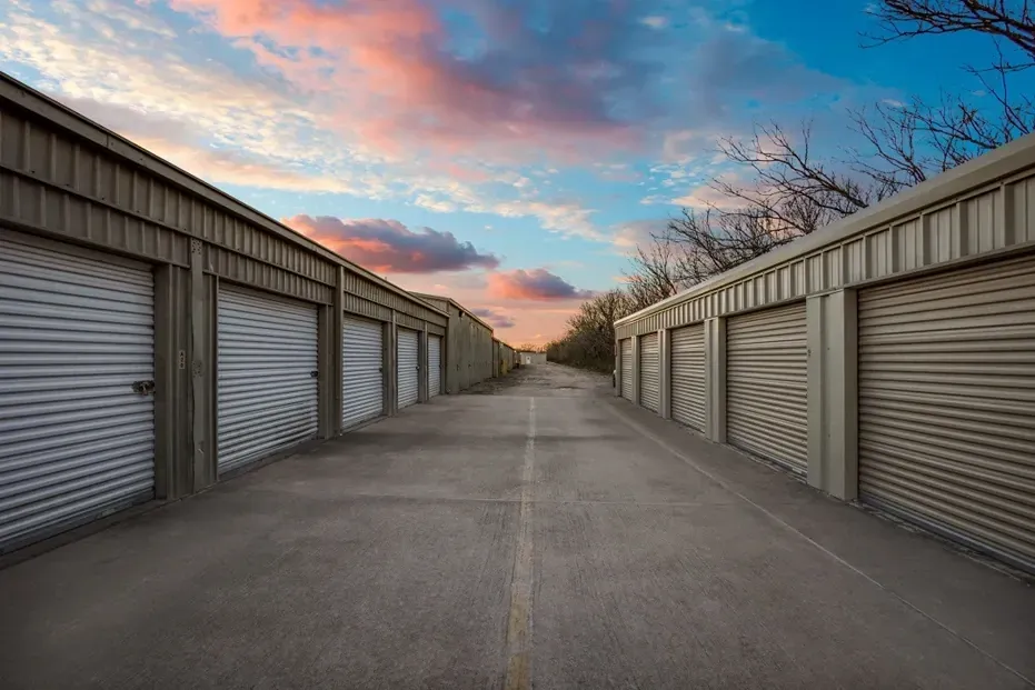 drive up storage