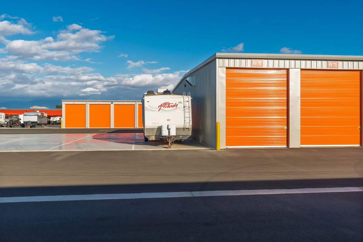 drive up storage and rv parking