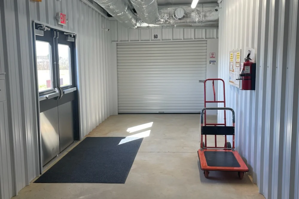 dollies and handcarts for storage