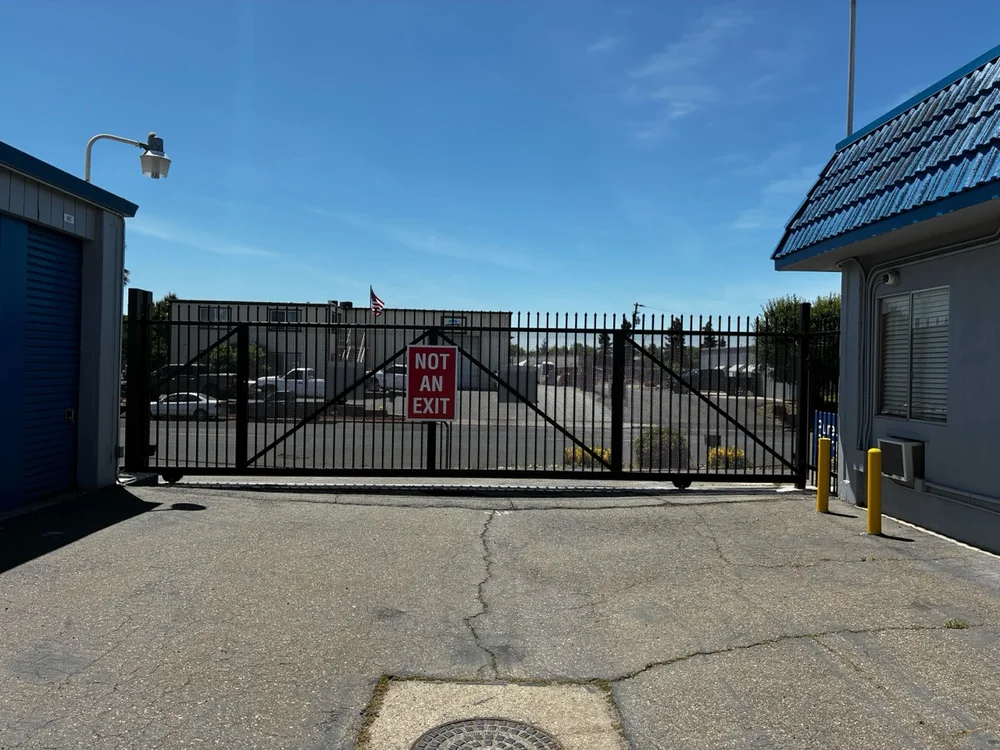 secure storage Oakdale