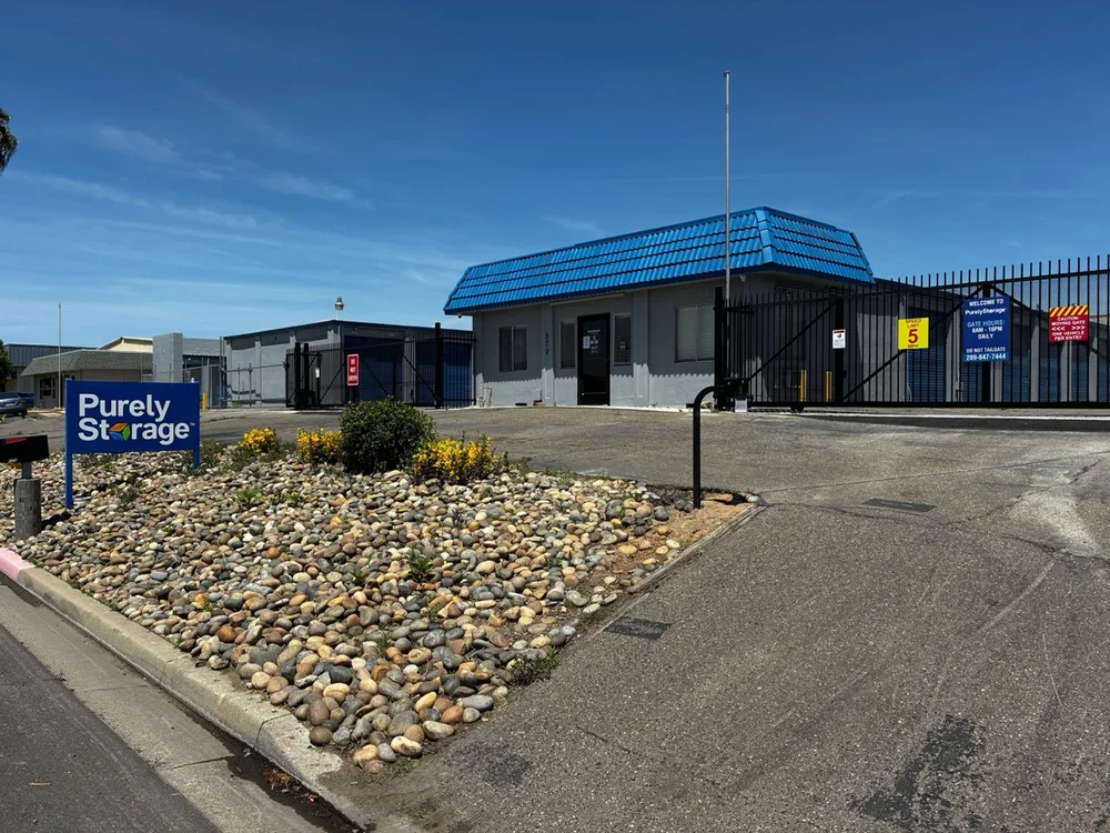 self storage units Oakdale
