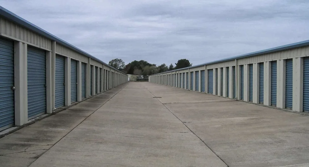 storage units for rent