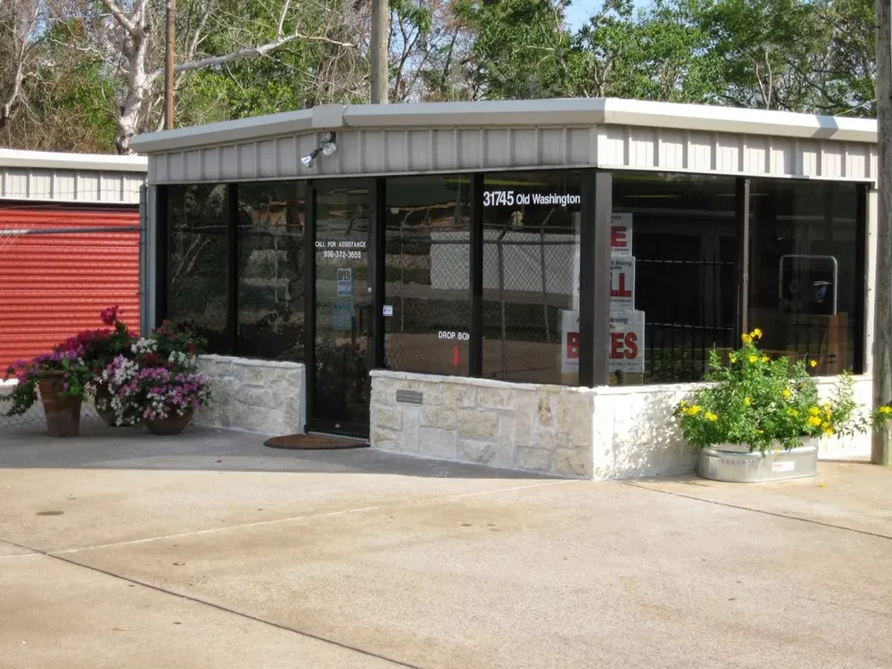 self storage units waller