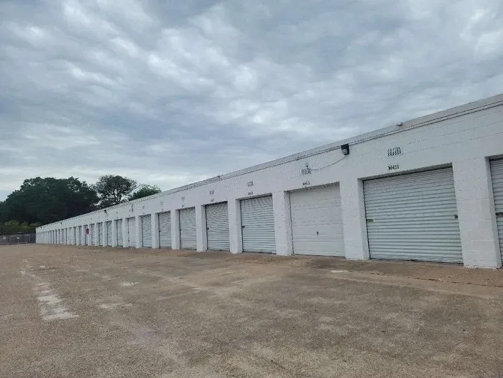 drive up storage