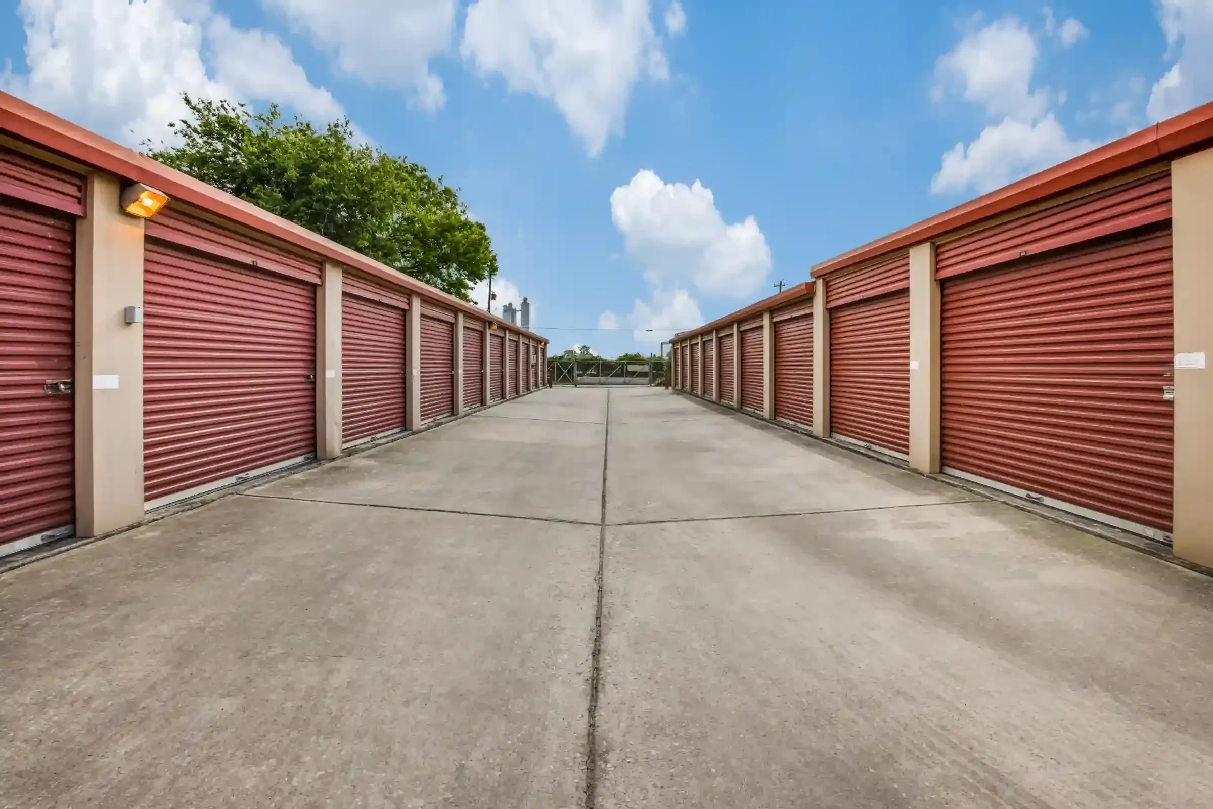 drive up storage