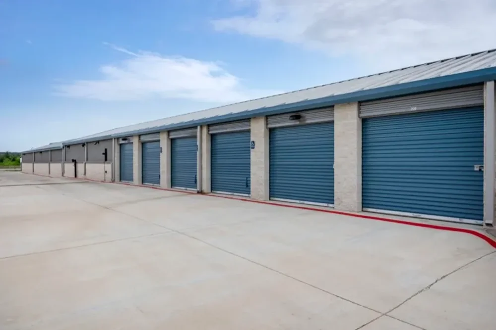 drive up storage