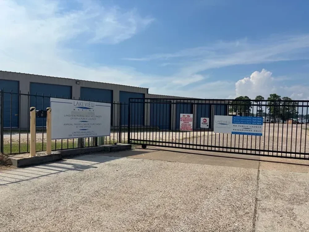 self storage units conroe