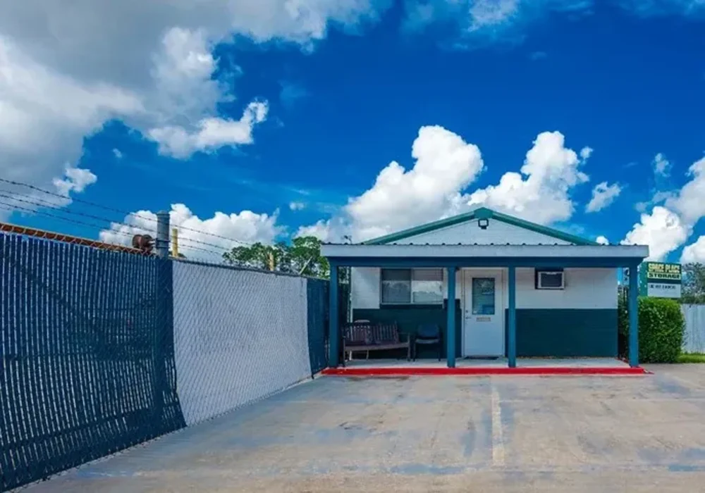 self storage units angleton