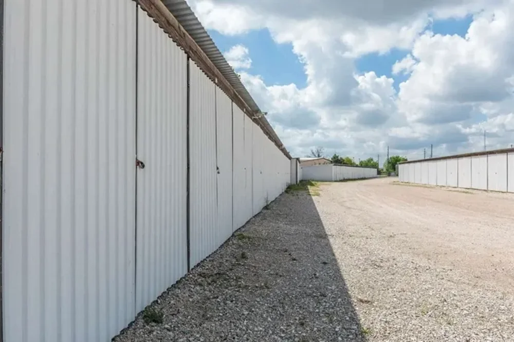 drive up storage