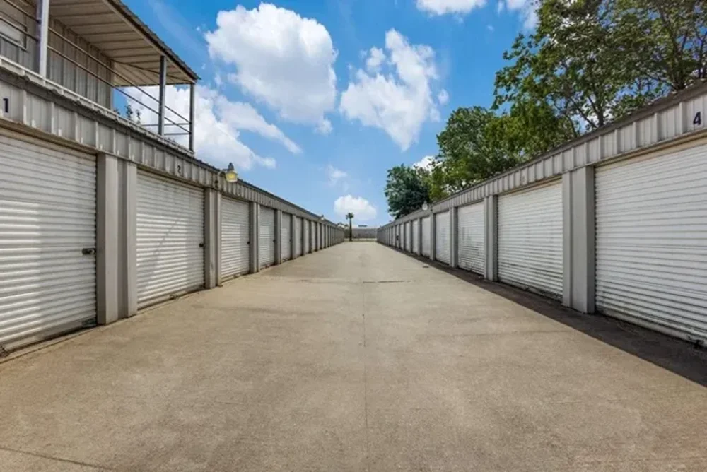 drive up storage
