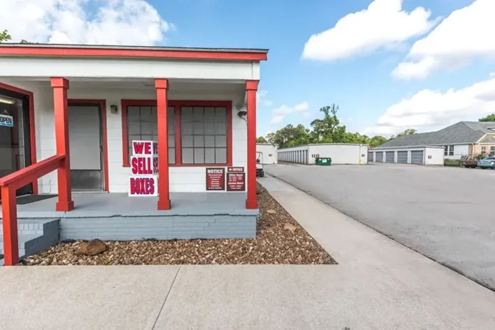 self storage units Channelview