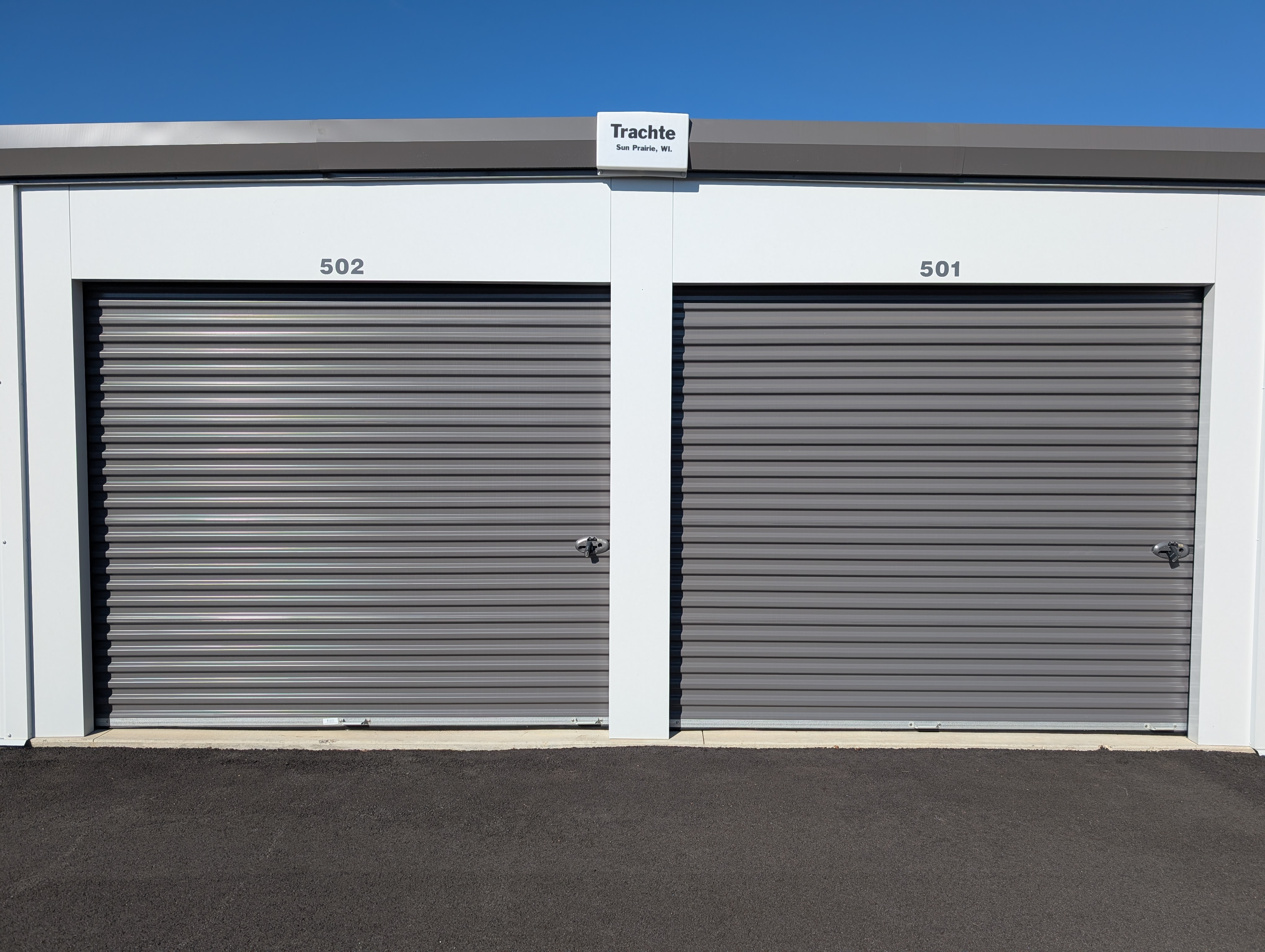 drive-up storage units