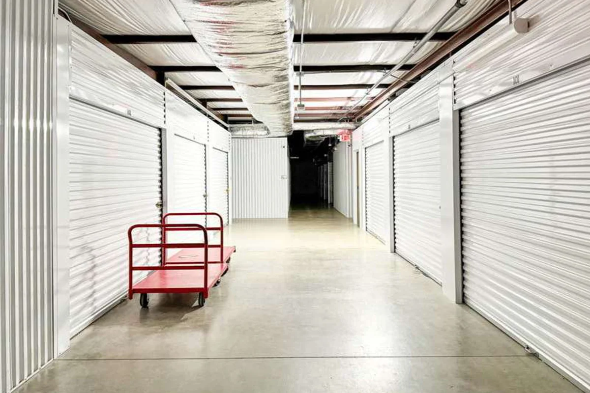climate controlled self storage
