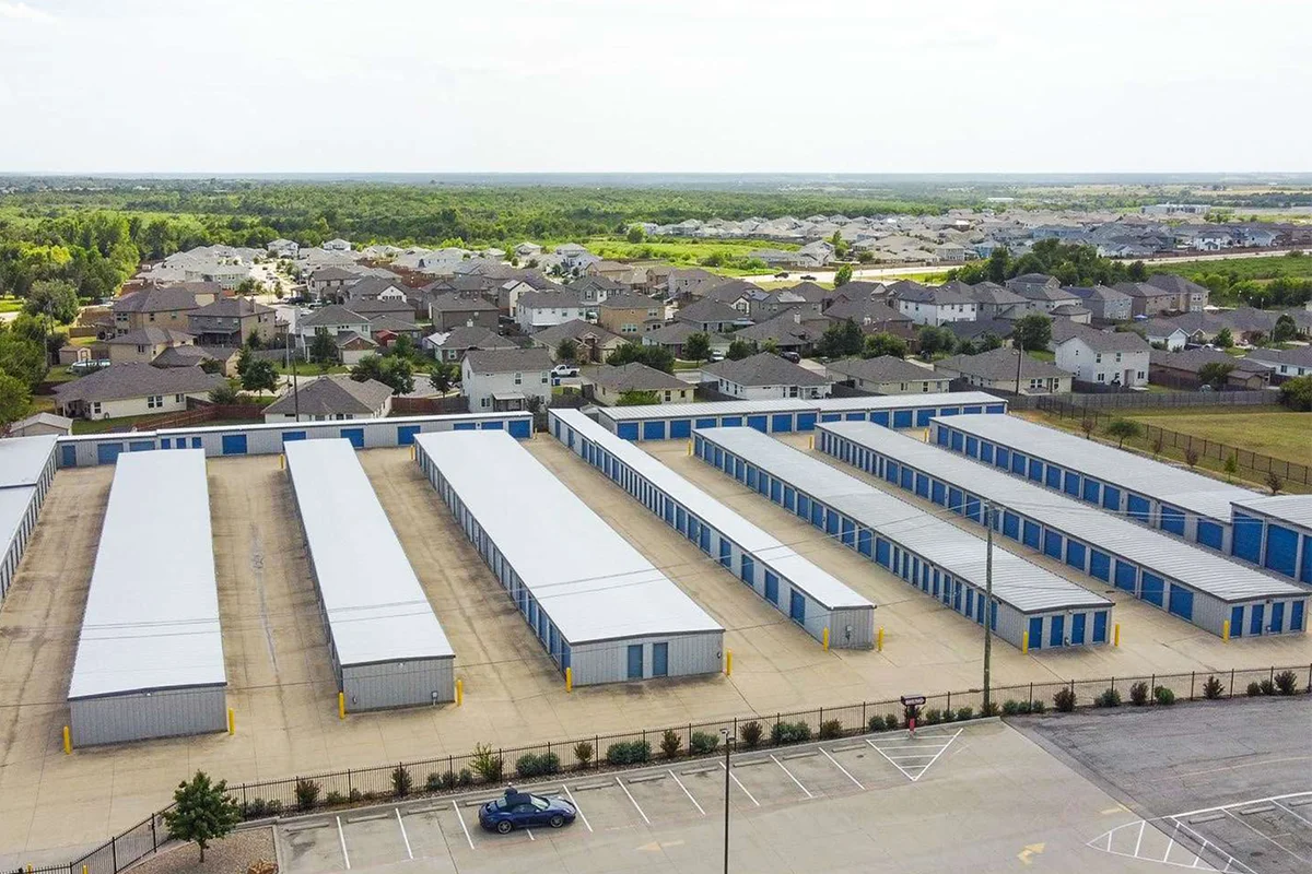 self storage units elgin