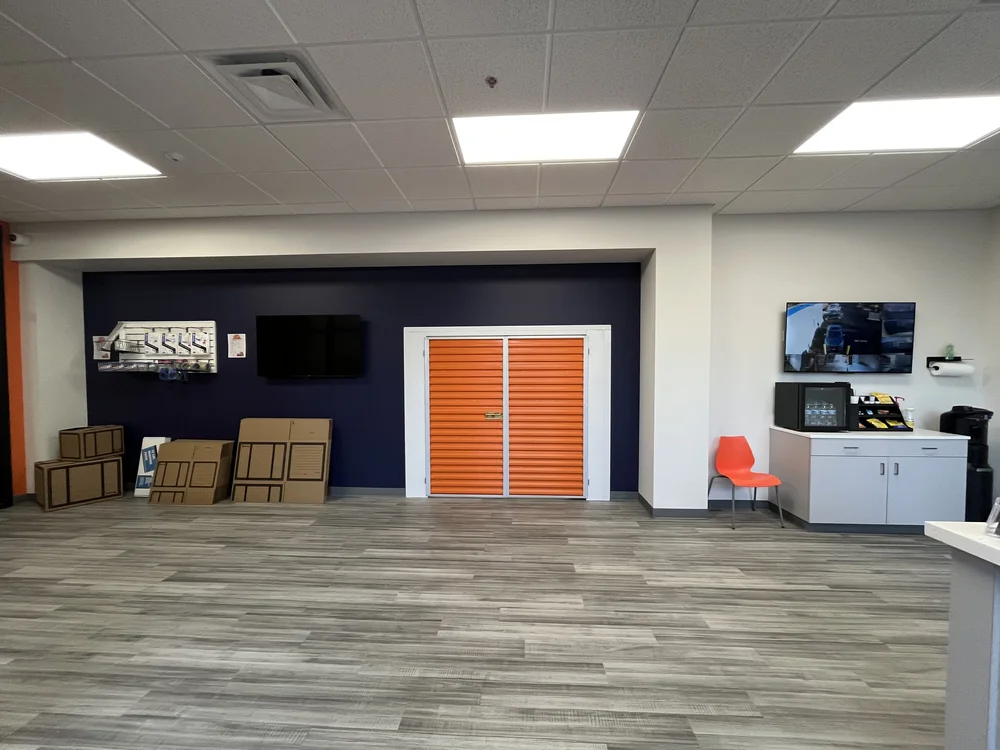 moving and packing supplies