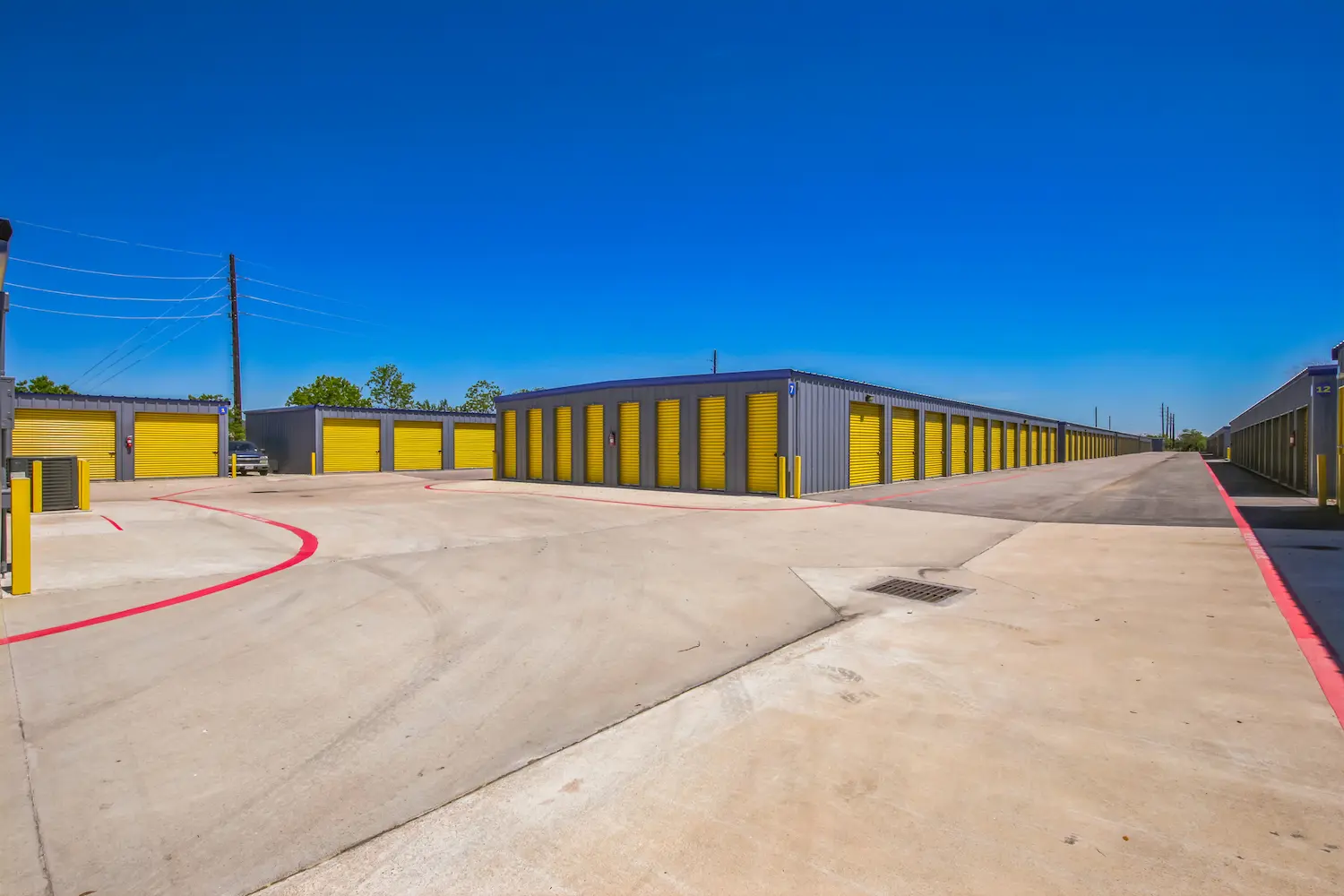 Drive up storage units at Storage Star Baytown providing convenient vehicle access for easy loading