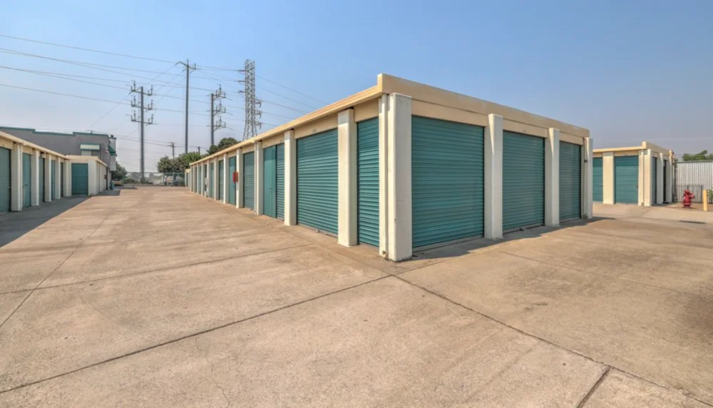 storage units for rent