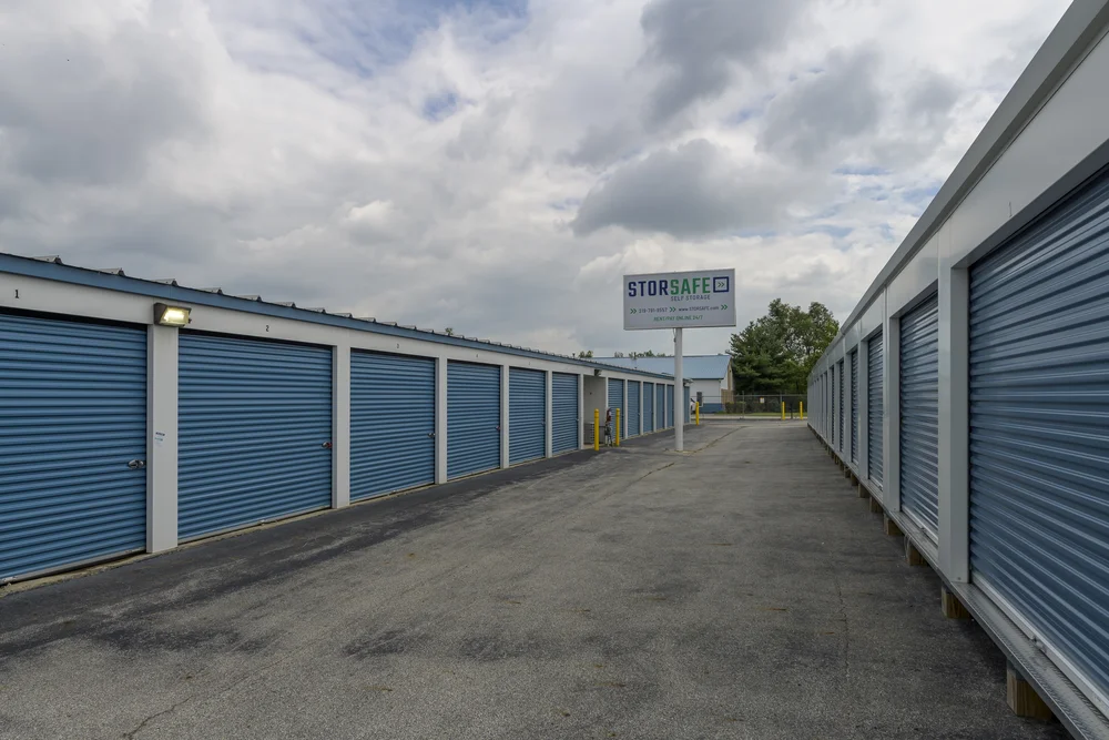 self storage units crown point
