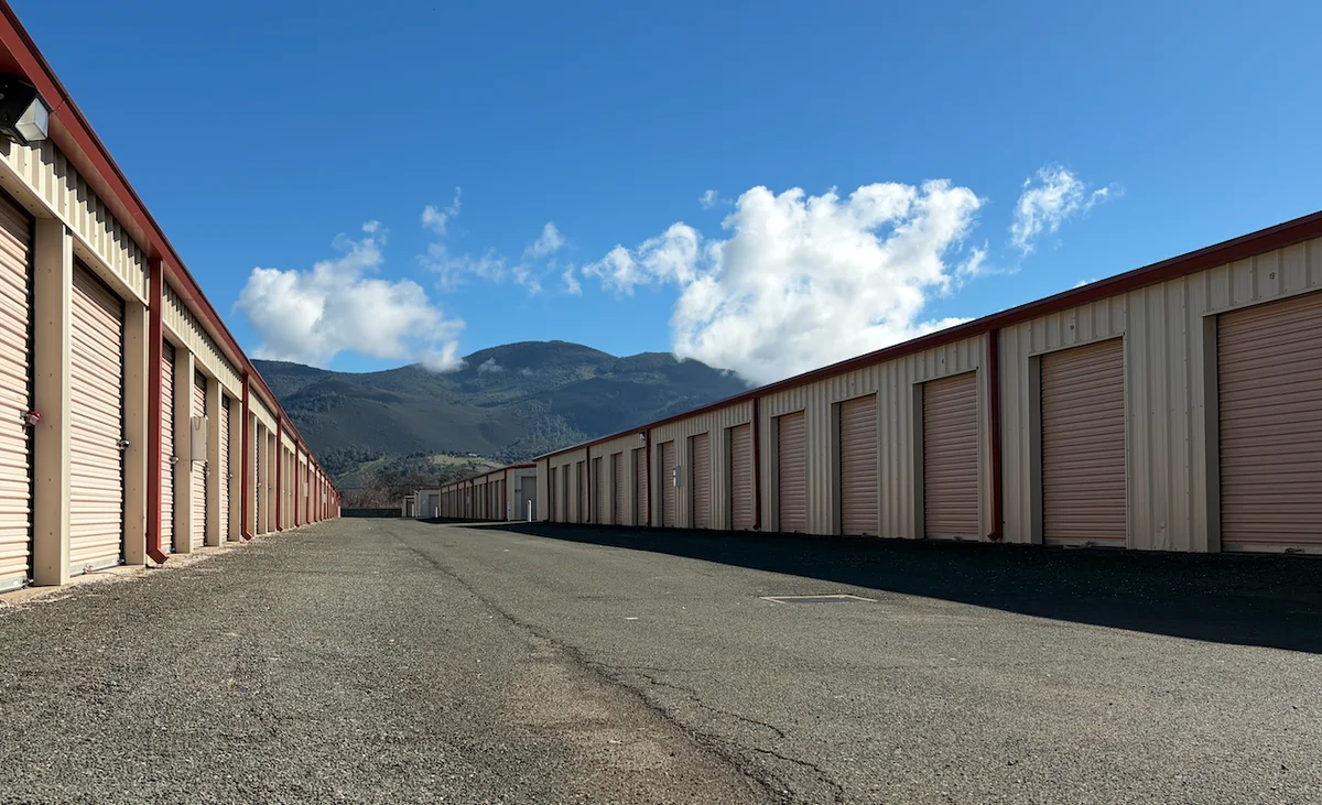 self storage units kelseyville